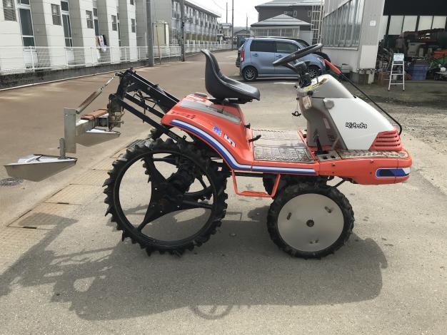 クボタ　中古　田植機【改】溝切機