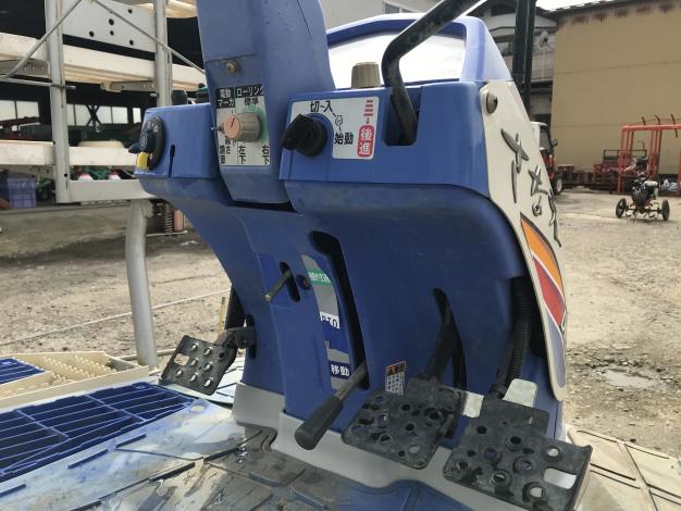 イセキ　中古　直播機