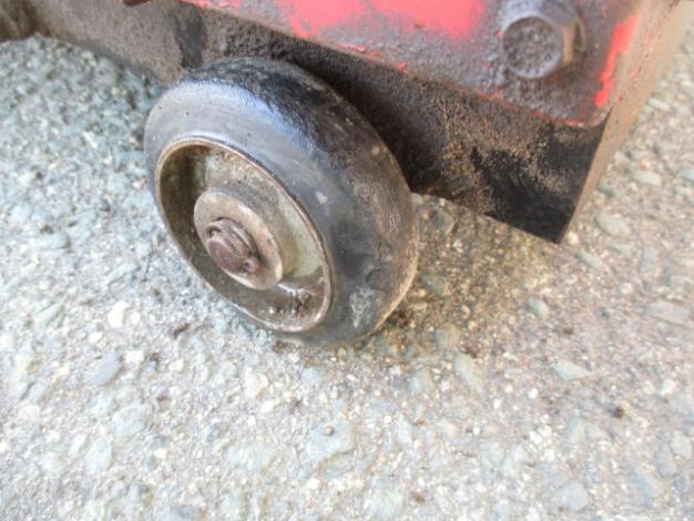 新ダイワ工業 中古 ディーゼル発電機