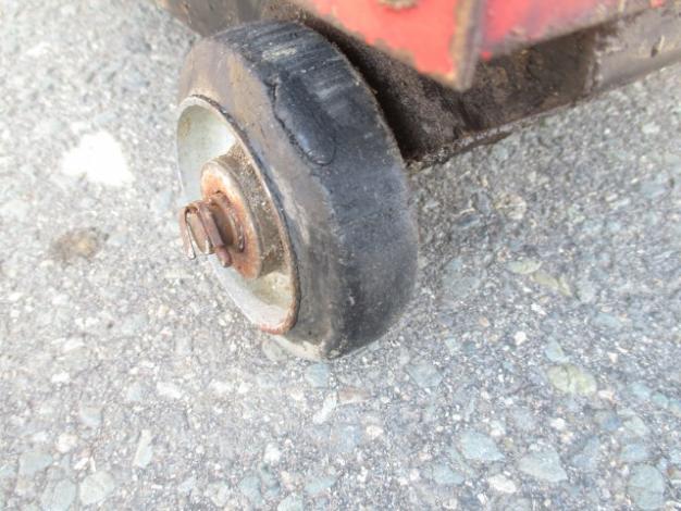 新ダイワ工業 中古 ディーゼル発電機