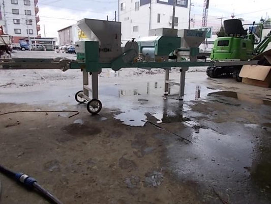 スズテック　中古播種機