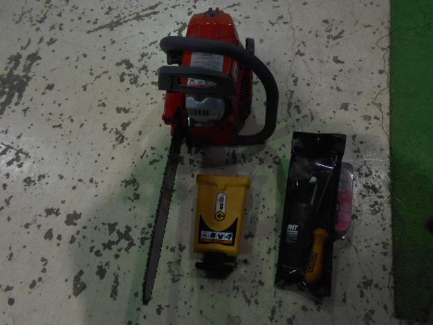 シングウチェーンソウ