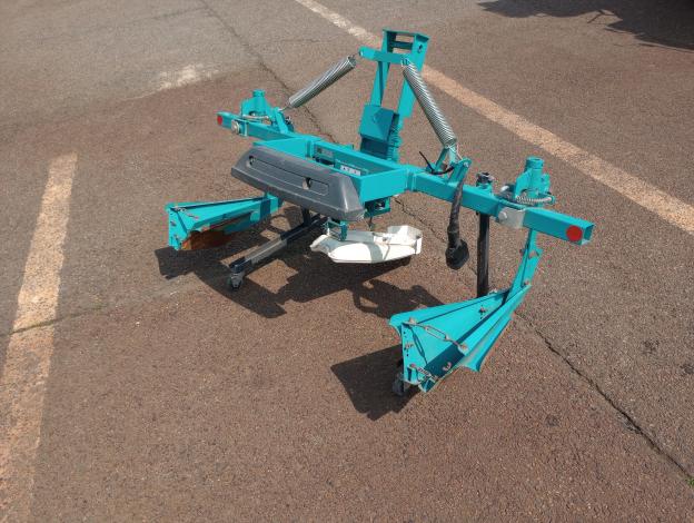 クボタ　田植機用溝切機