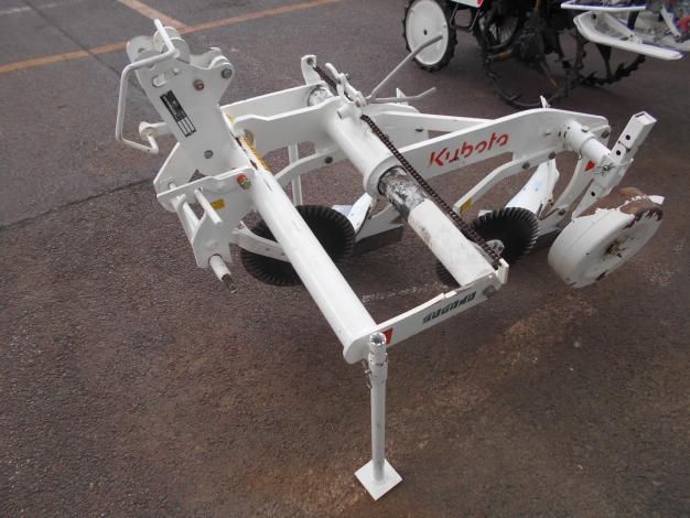 スガノ　プラウ