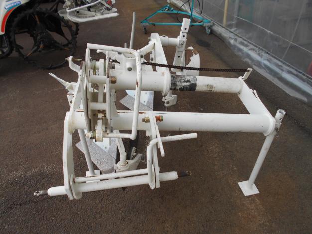 スガノ　プラウ