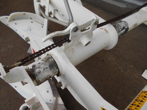 スガノ　プラウ