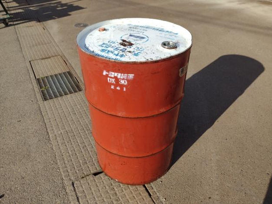 不明　中古　ドラム缶(200)