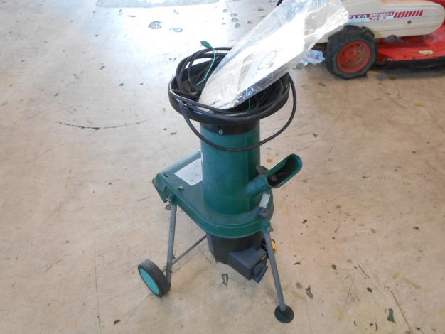 藤原製作所　小枝粉砕機