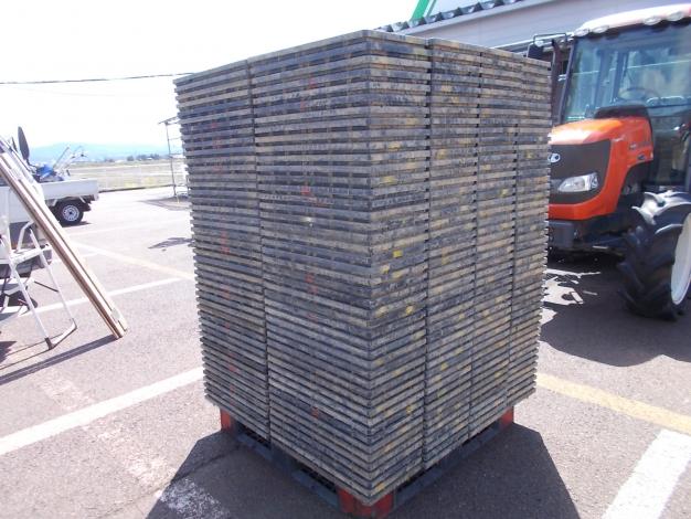 中古 苗箱 – 農キング 