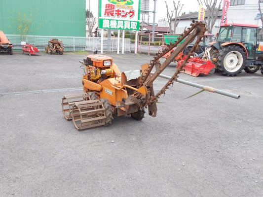 カワベ　中古トレンチャー
