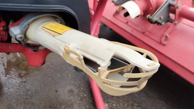 ニプロ 中古 ブロードキャスター 【ジャンク品】 – 農キング