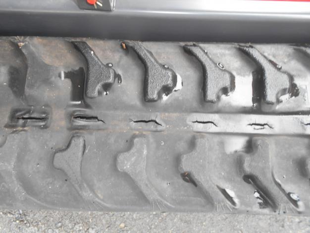 共立(やまびこ)　中古　運搬車 300kg