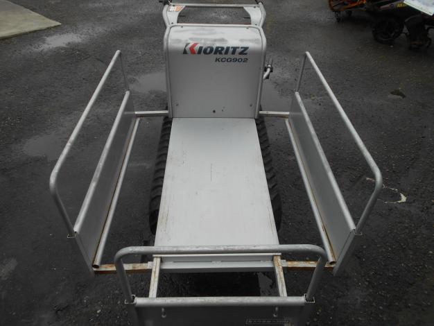 共立(やまびこ)　中古　運搬車 300kg