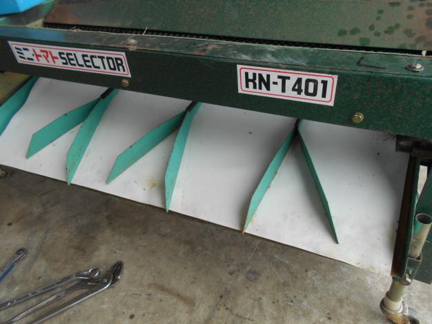 共立ミニトマト中古選別機&磨機