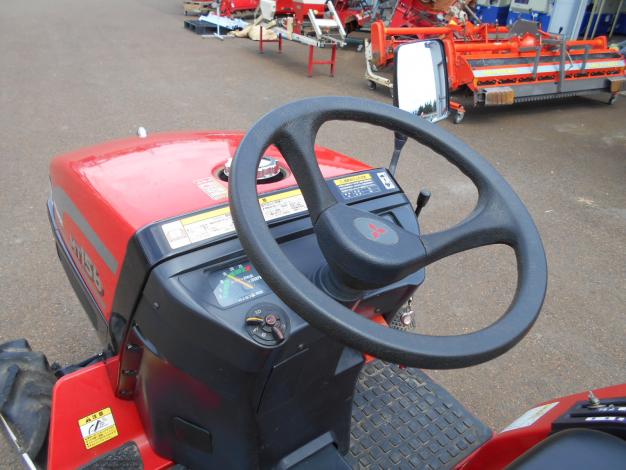 三菱トラクター