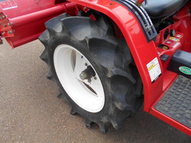 三菱トラクター