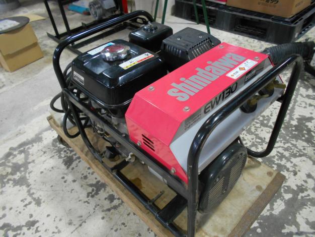 新ダイワ　中古　溶接専用機