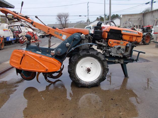 クボタ　中古　耕耘機