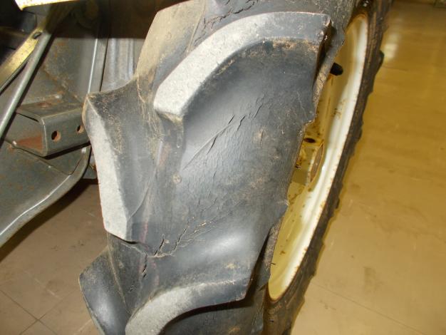 クボタ　中古　耕耘機
