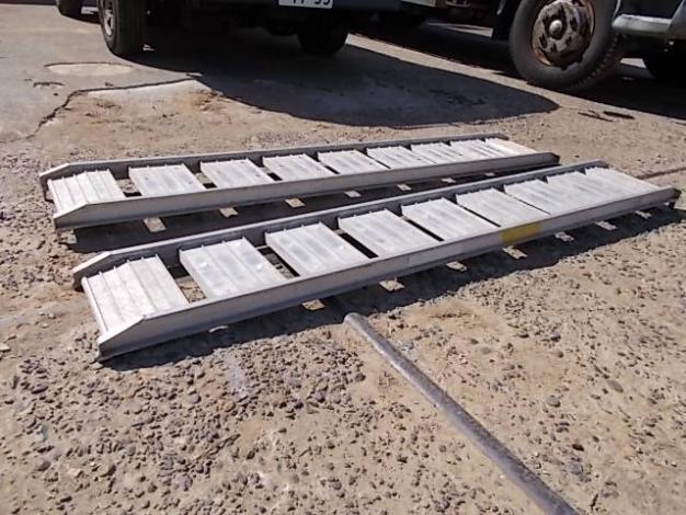 中古 アルミブリッジ