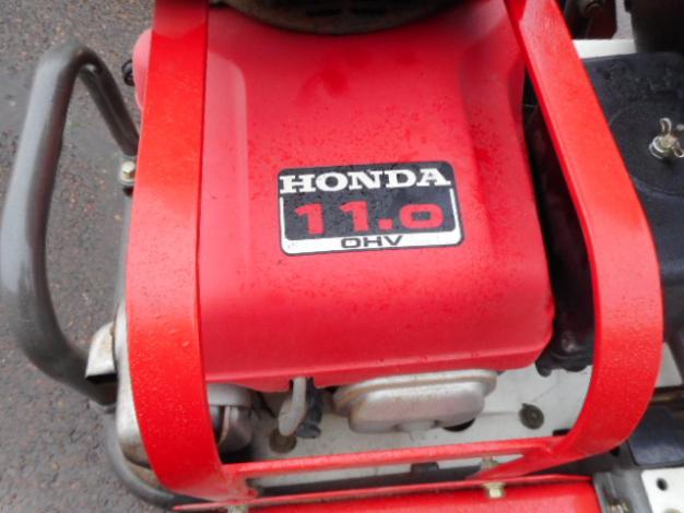 共立 中古乗用モア – 農キング