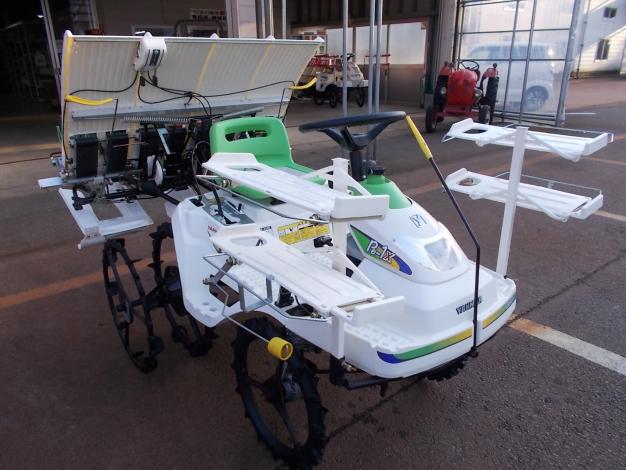 ヤンマー　中古4条田植機