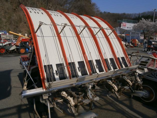 乗用田植機　5条