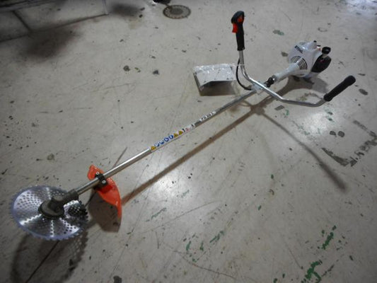 スチール　中古刈払機