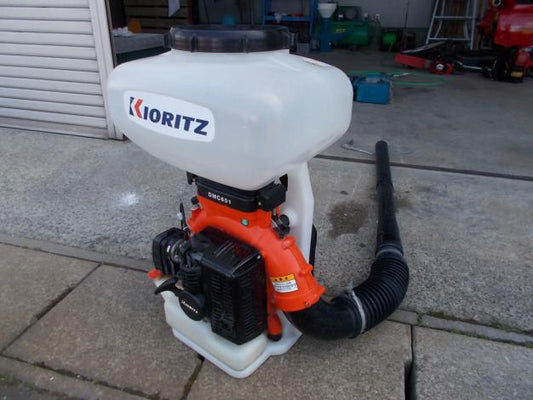 共立　中古　動力散布機