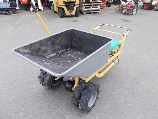 田中　中古　　(生コンなど)運搬車