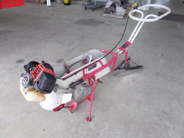 オータケ　中古　歩行溝切機