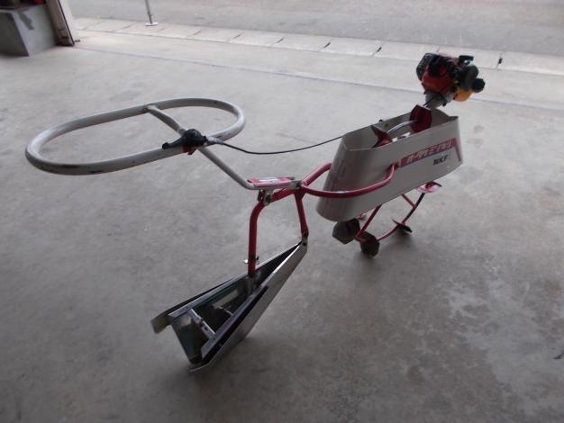オータケ　中古　歩行溝切機