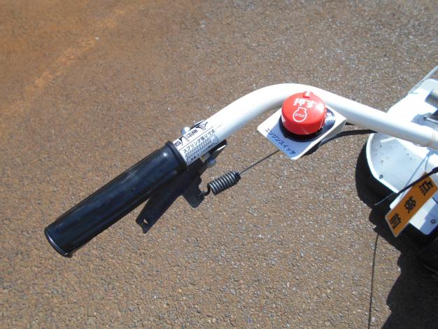 クボタ 中古 畦畔草刈り機