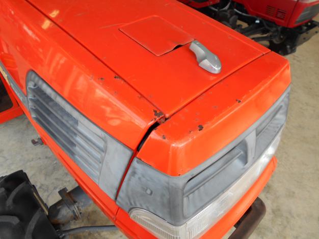 中古　クボタ　トラクター
