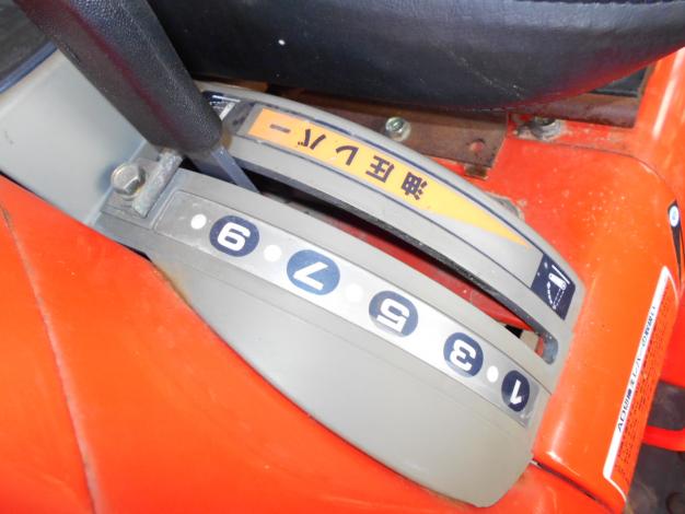 中古　クボタ　トラクター