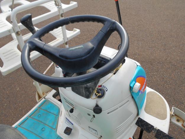 中古　クボタ田植機