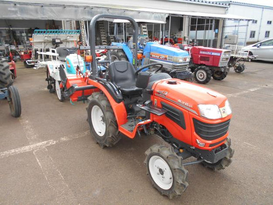 クボタ　トラクター