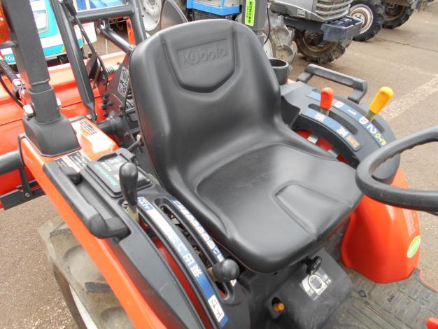 クボタ　トラクター