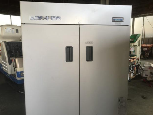 山本　中古　保冷庫