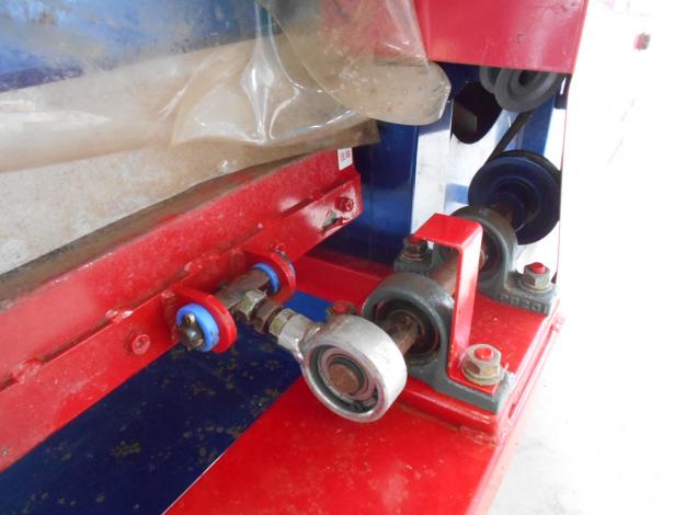 枝豆もぎ取り調整・選別機セット