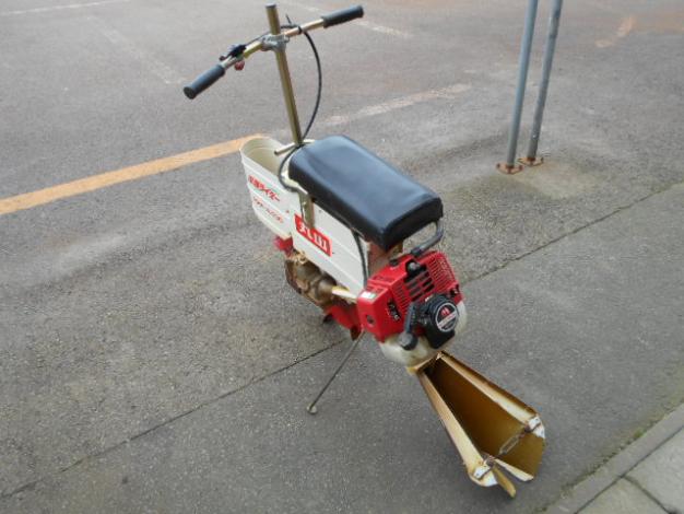丸山　中古乗用溝切機