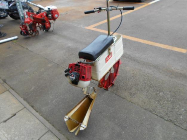 丸山　中古乗用溝切機
