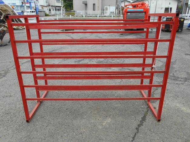 不明　中古　苗コンテナ　苗運搬枠　角型斜積　60枚