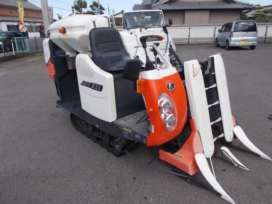 クボタコンバイン