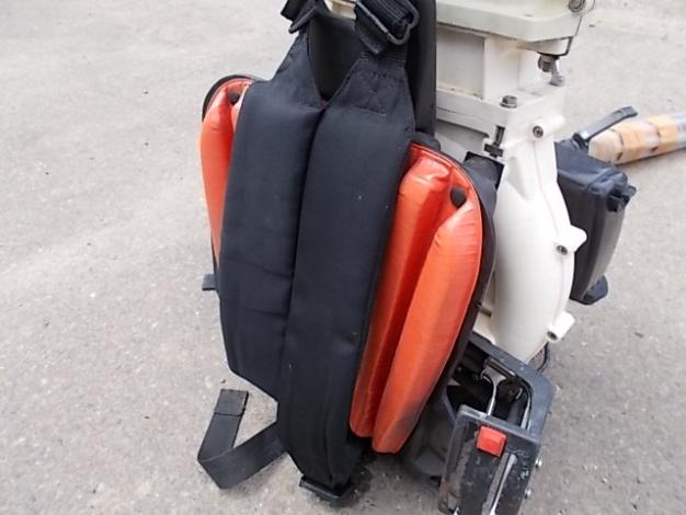 ゼノア 中古 動力散布機