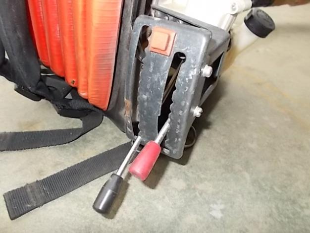 ゼノア 中古 動力散布機