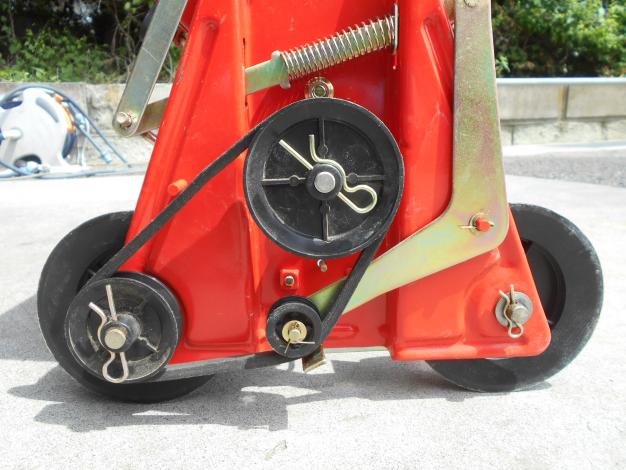 啓文社　中古　たねまき機(覆土兼用)