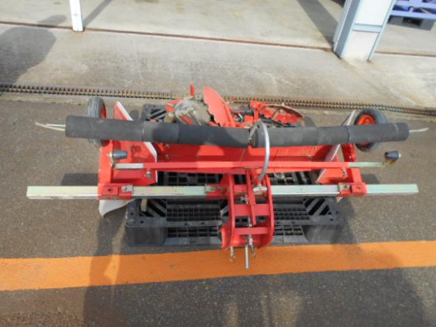 中古　平高畝整形機