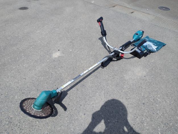マキタ　中古　刈払機