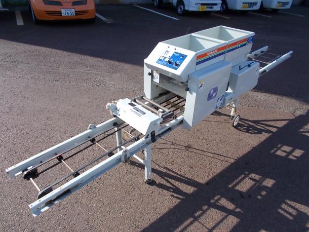 コンマ　中古　播種機